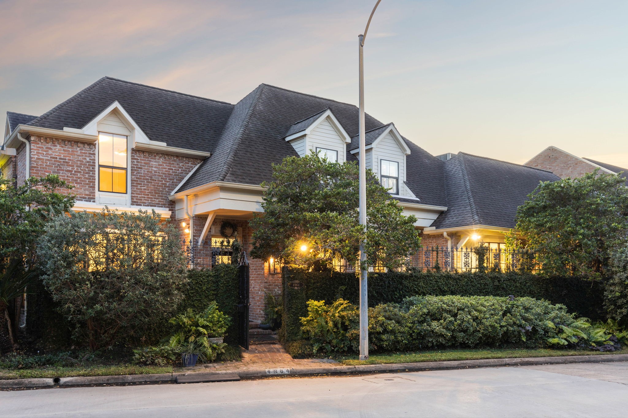 4964 Post Oak Timber Drive Houston, TX 77056 - Photo 46 of 48