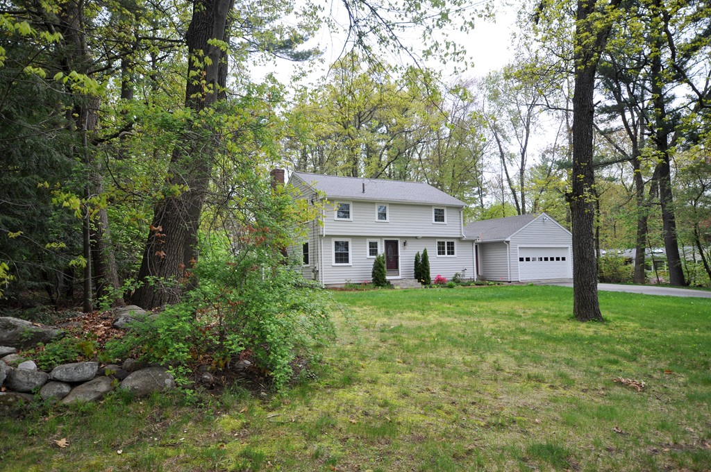 20 Henley Road Acton, MA 01720 - Photo 1 of 23 Gallery Image 1
