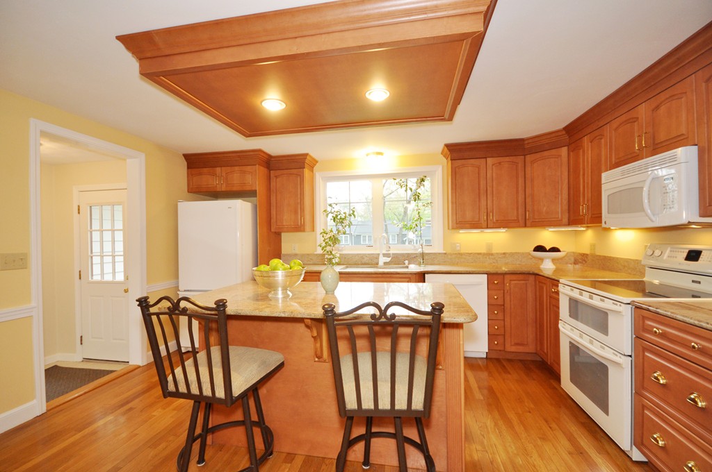 20 Henley Road Acton, MA 01720 - Photo 13 of 23 Gallery Image 13