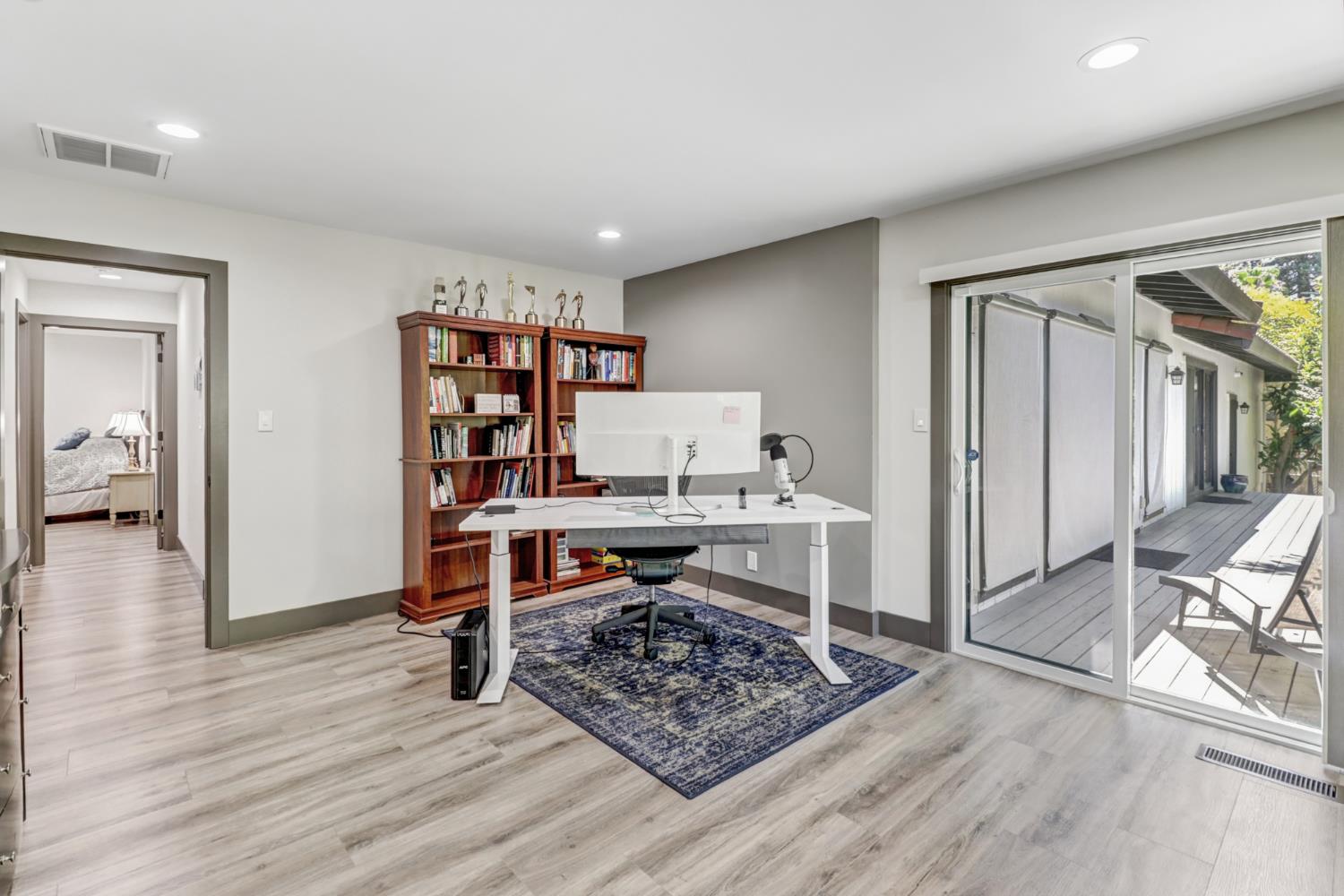 3751 Dell Road Carmichael, CA 95608 - Photo 30 of 66 Gallery Image 30