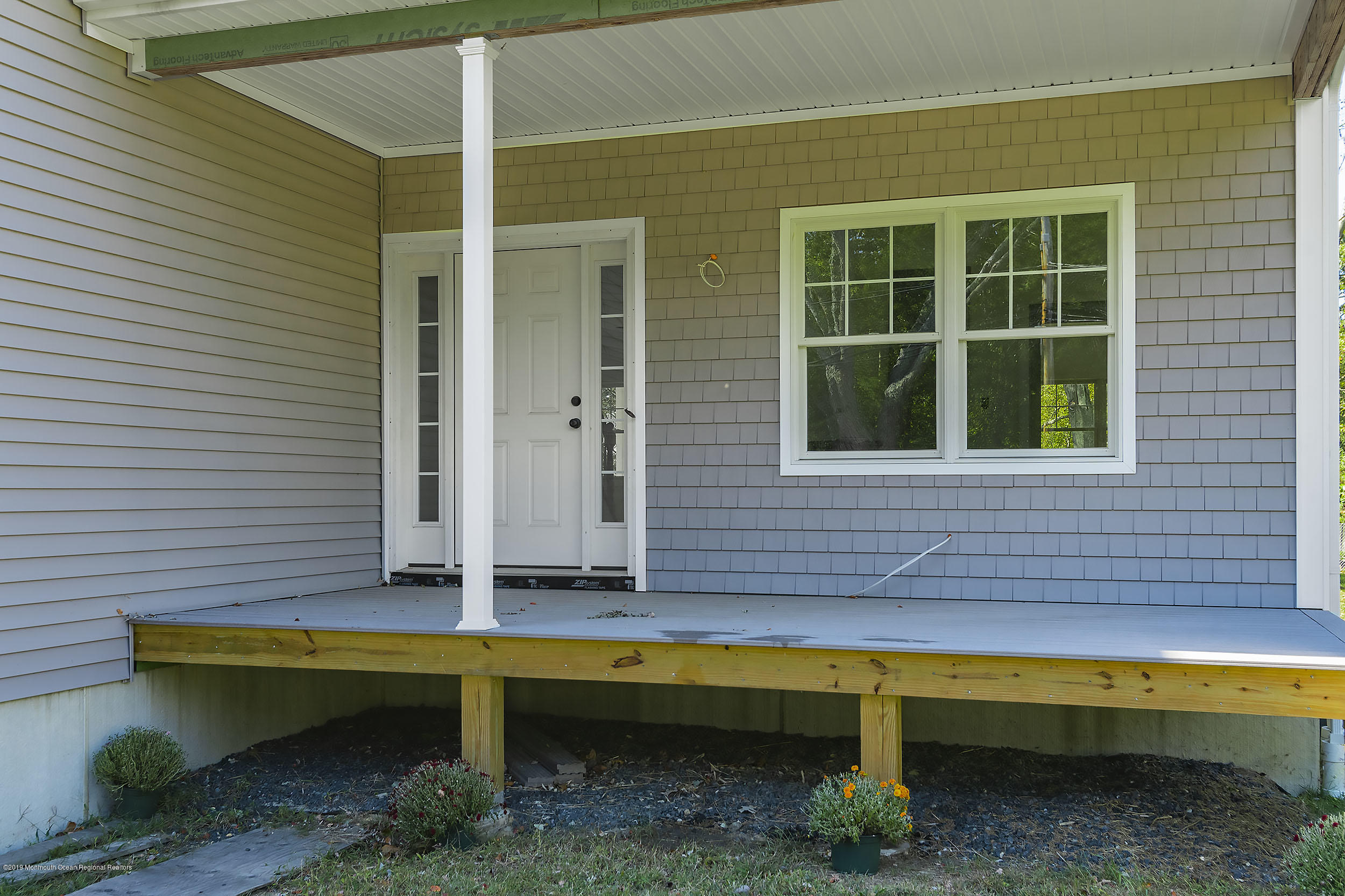 218 Friendship Road Howell, NJ 07731 - Photo 2 of 32 Front Porch1