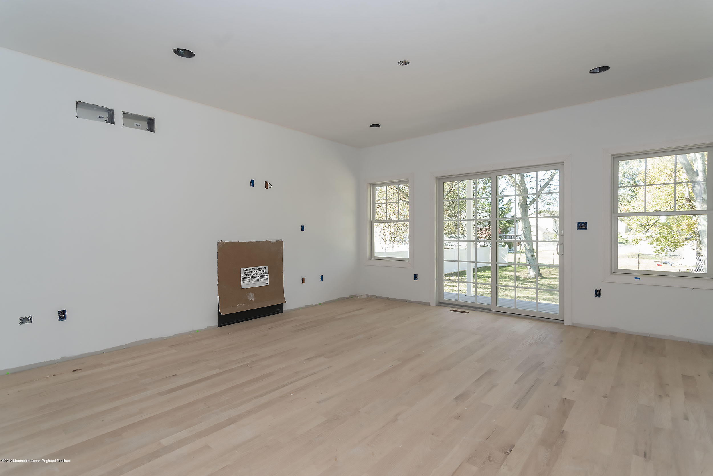 218 Friendship Road Howell, NJ 07731 - Photo 11 of 32 Greatroom
