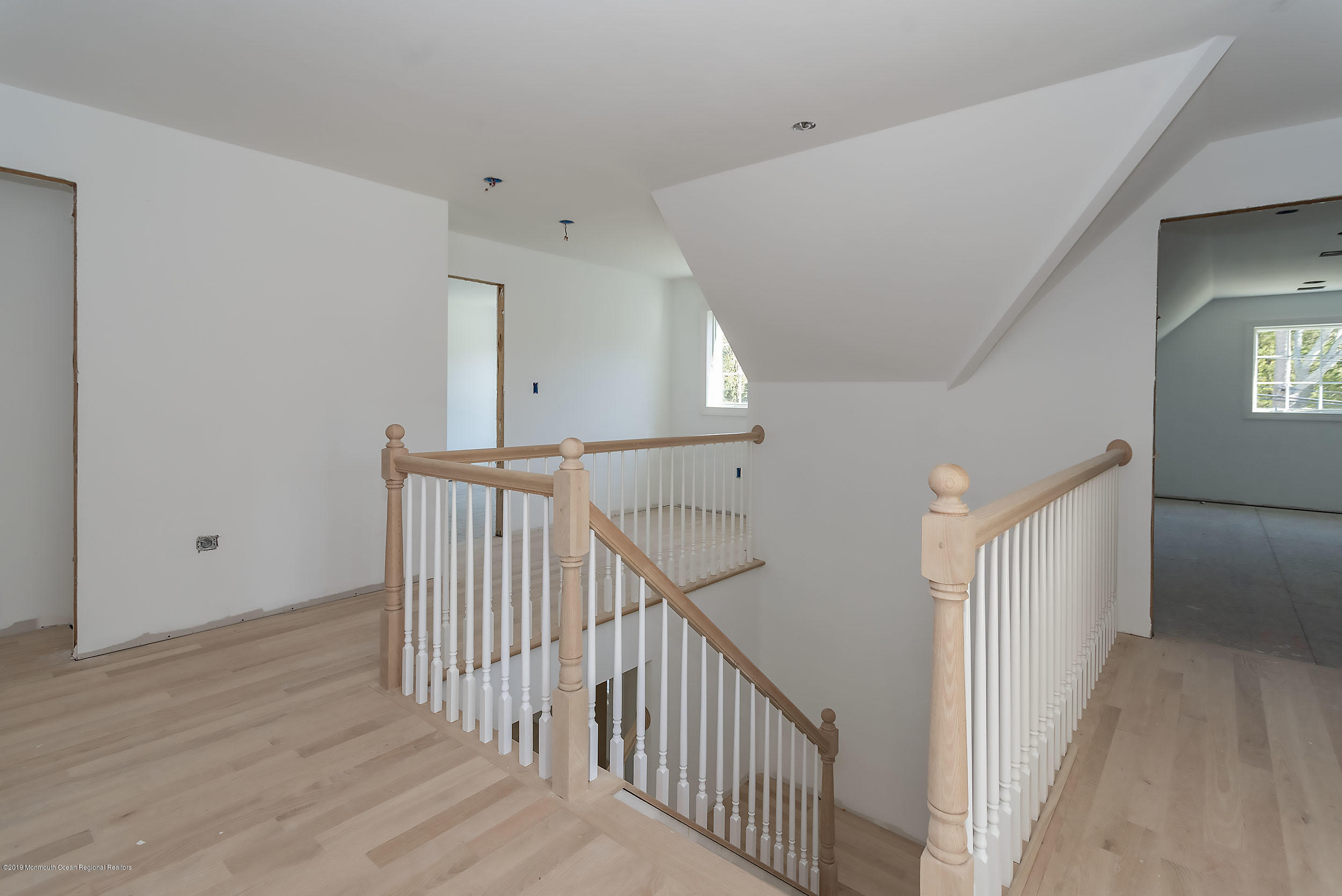 218 Friendship Road Howell, NJ 07731 - Photo 18 of 32 Landing1