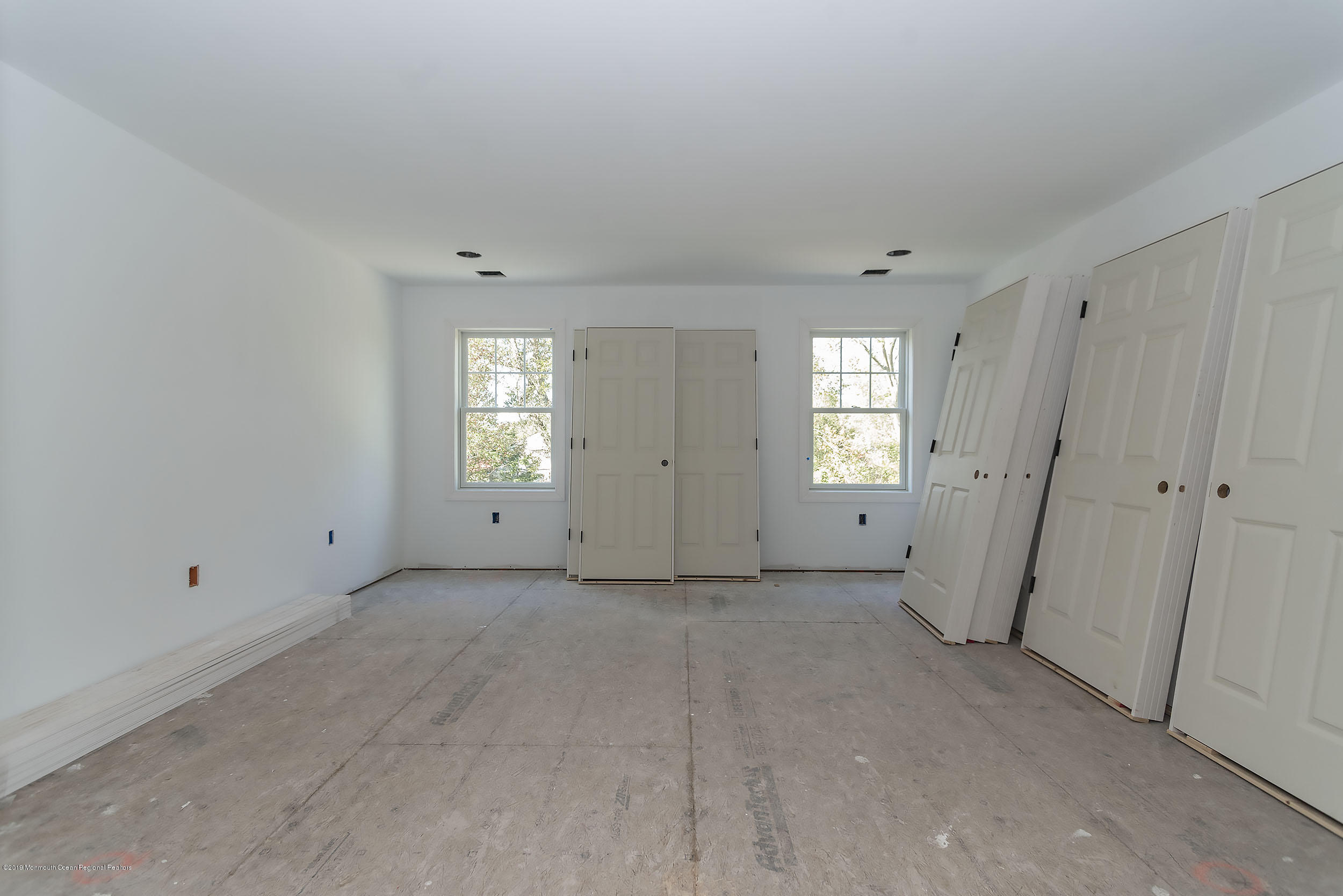 218 Friendship Road Howell, NJ 07731 - Photo 24 of 32 Master1