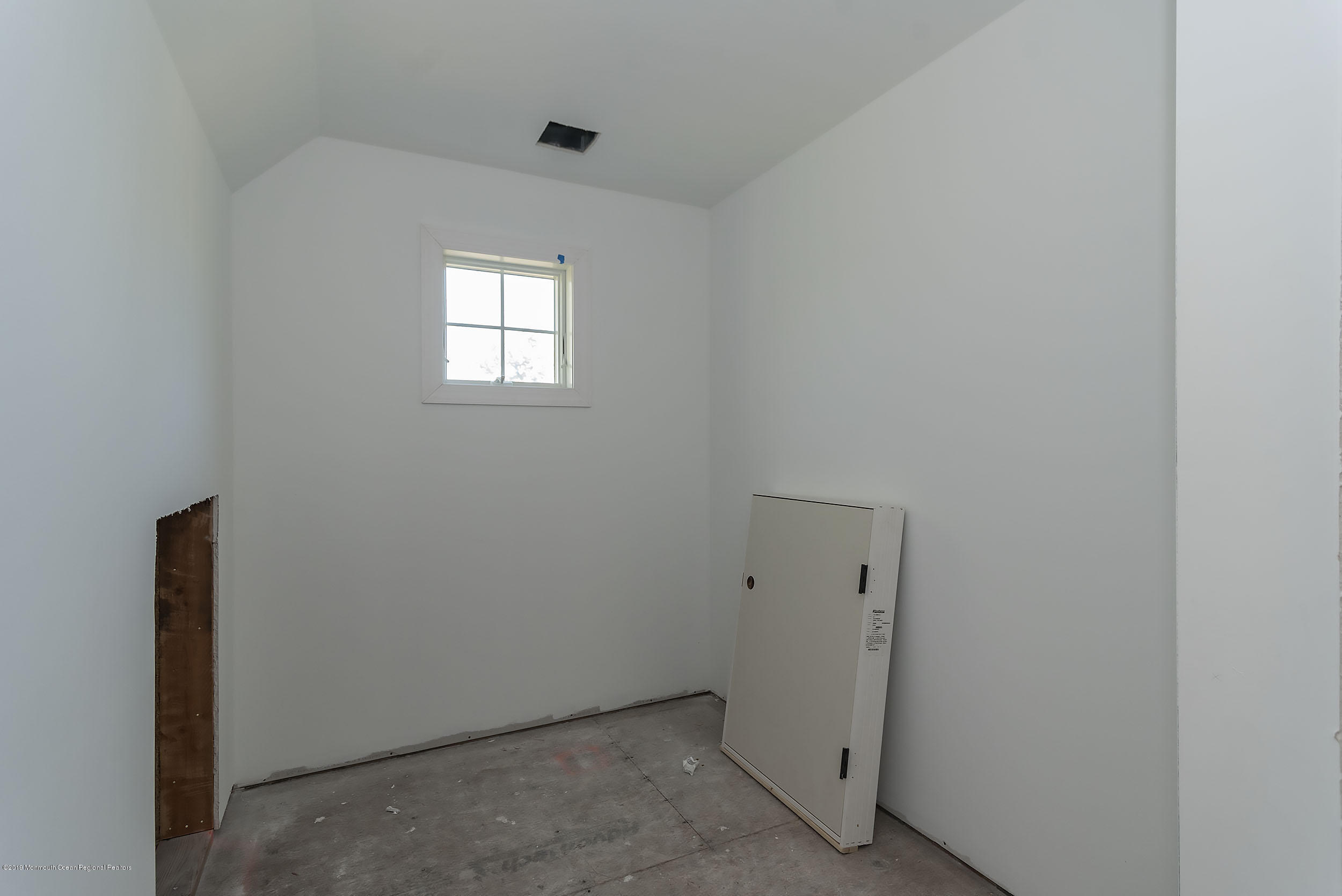 218 Friendship Road Howell, NJ 07731 - Photo 27 of 32 Master Closet1