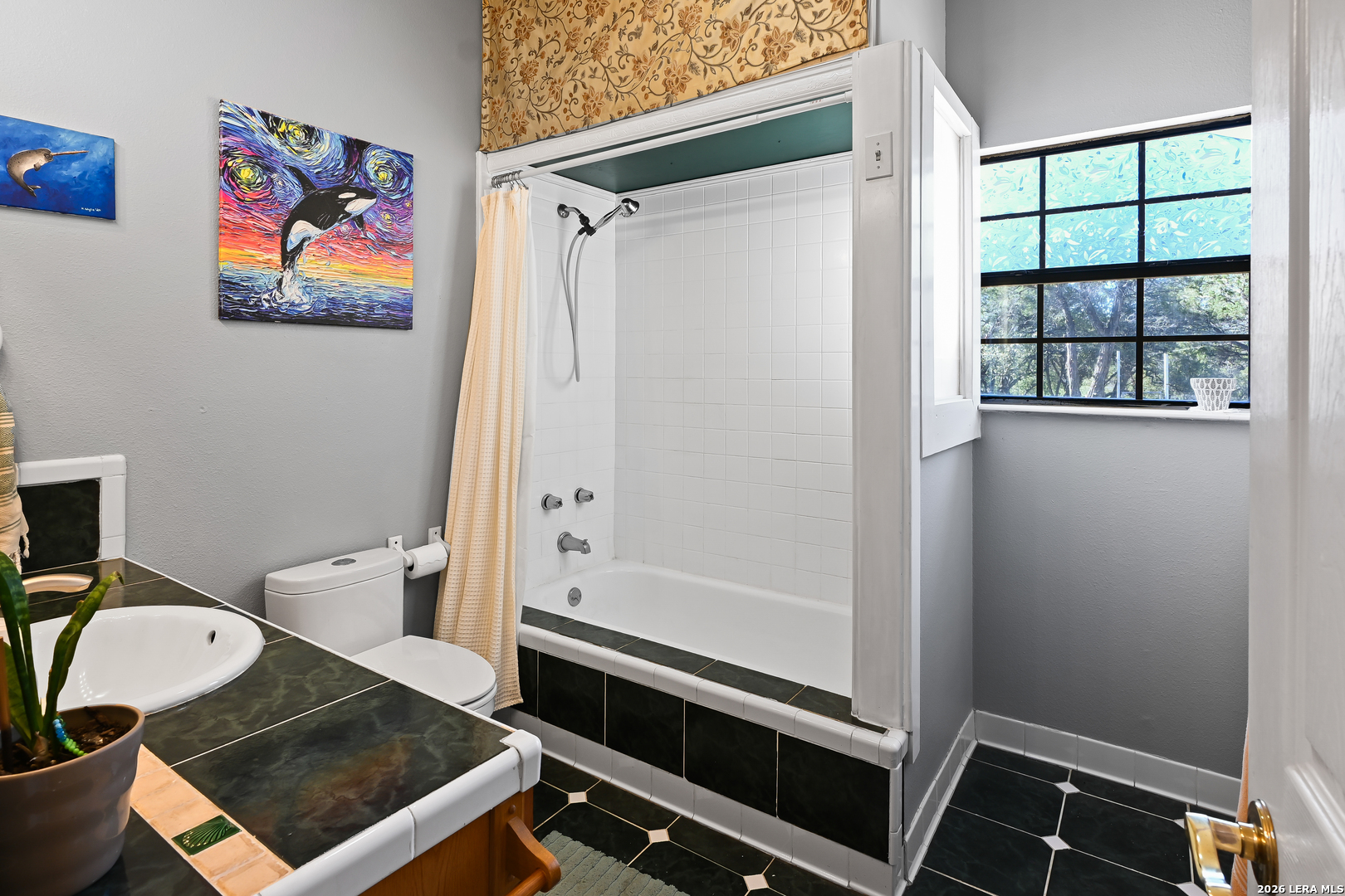 713 Lake Forest Road Pipe Creek, TX 78063 - Photo 11 of 65