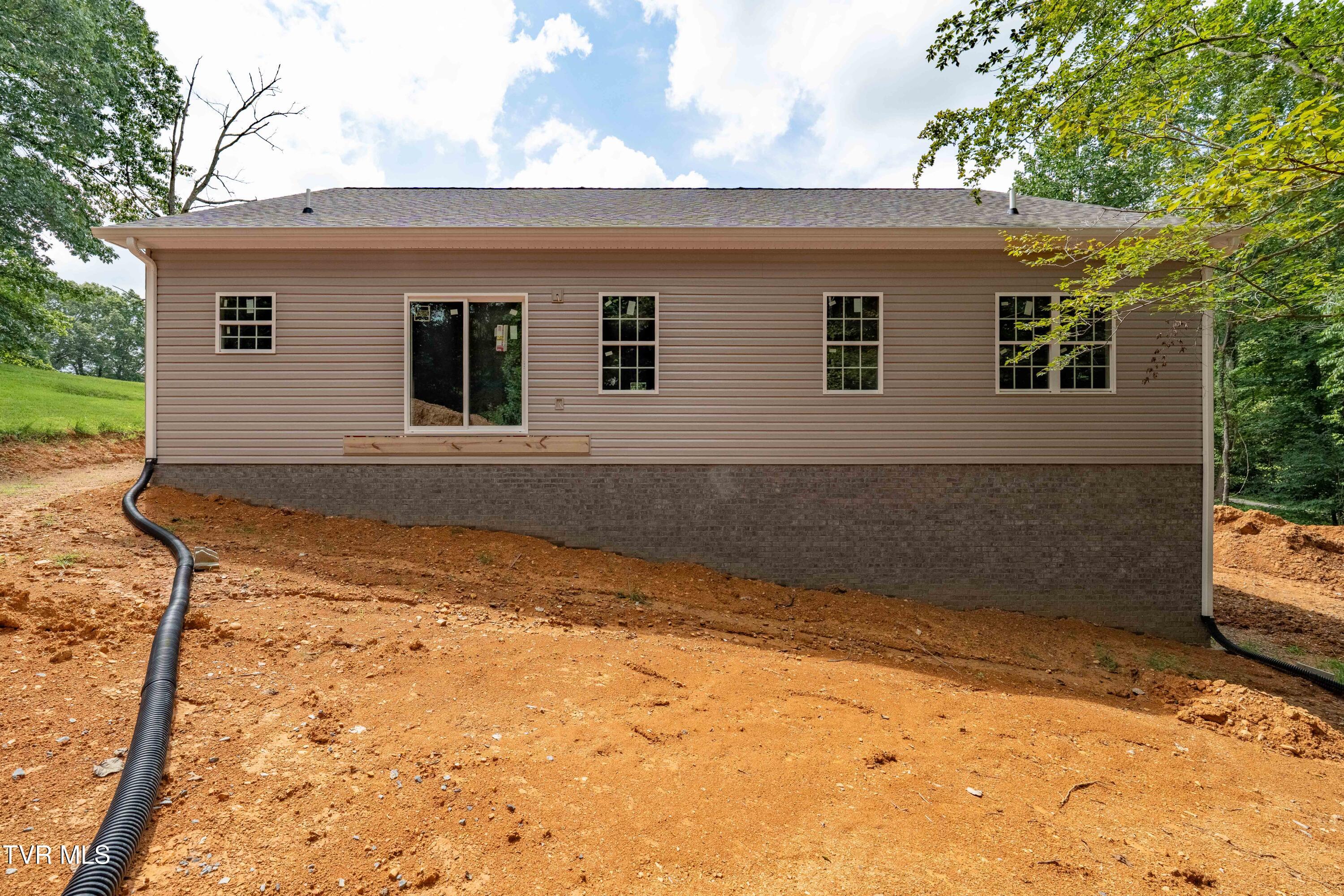 161 Cochran Road Jonesborough, TN 37659 - Photo 9 of 40 161 Chochran Rd (8 of 40)