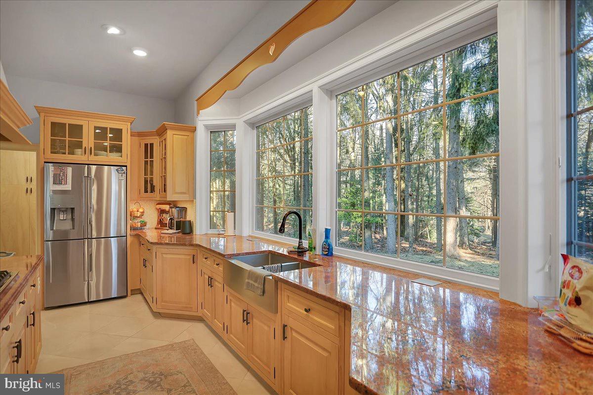 338 Candy Road Mohnton, PA 19540 - Photo 22 of 63 a large kitchen with a large window
