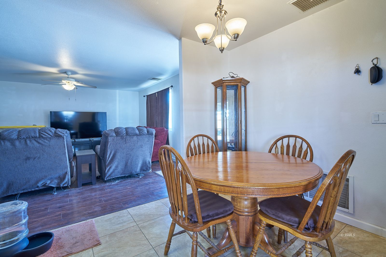 1240 South McCall Street Ridgecrest, CA 93555 - Photo 9 of 32 Gallery Image 9