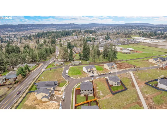 $499,999 | 16130 Barlow Trl Lane, Oregon City, OR 97045