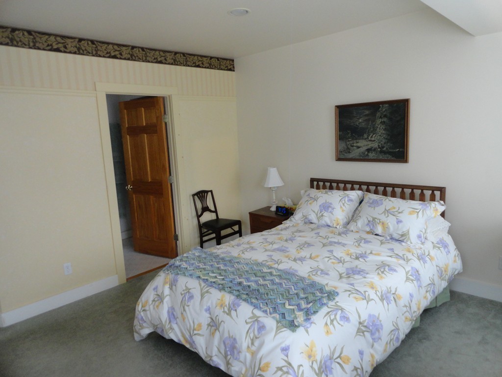 49 State Road East Westminster, MA 01473 - Photo 17 of 22 Gallery Image 17