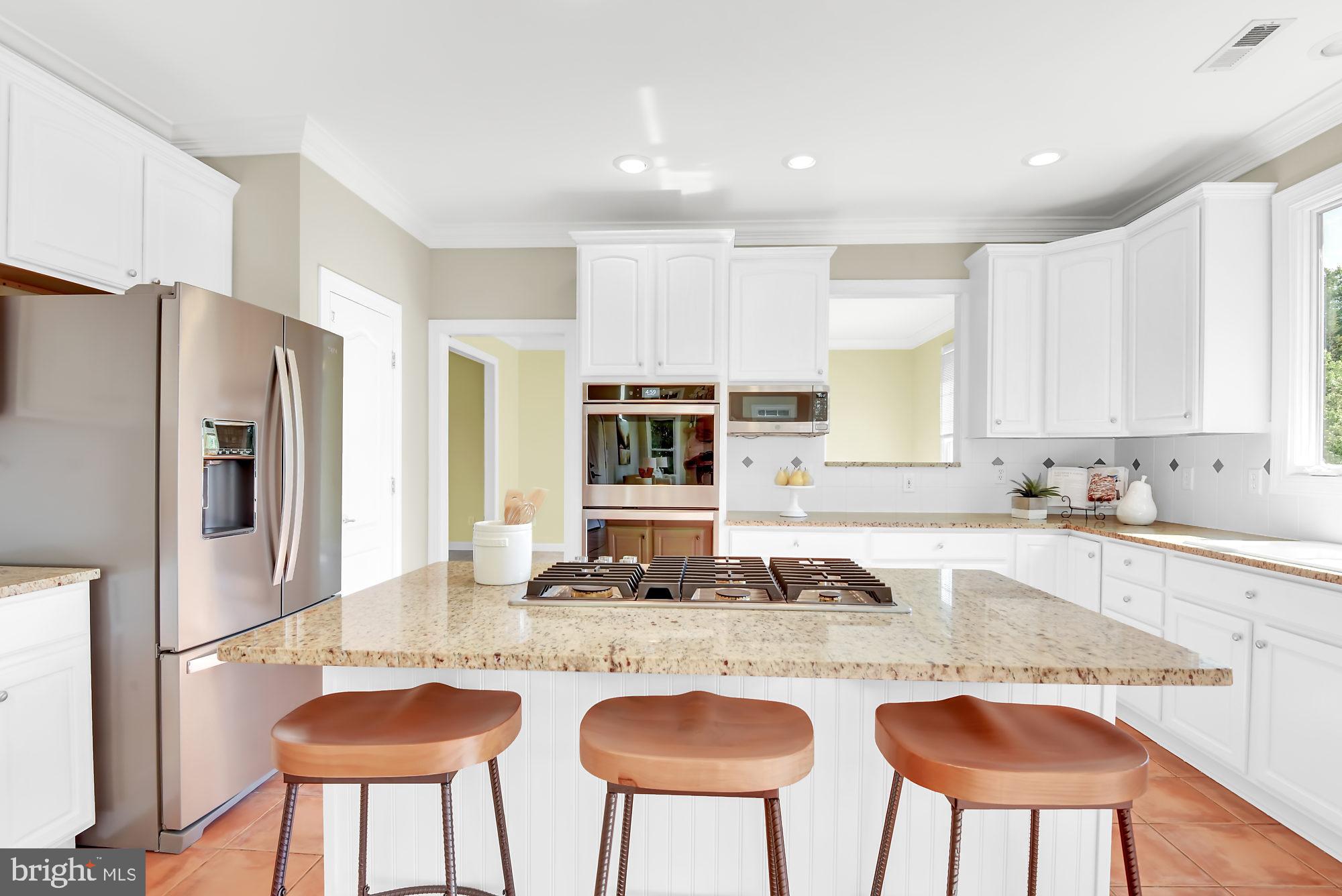 15422 Conrad Spring Road Boyds, MD 20841 - Photo 2 of 41 Granite countertops and new appliances