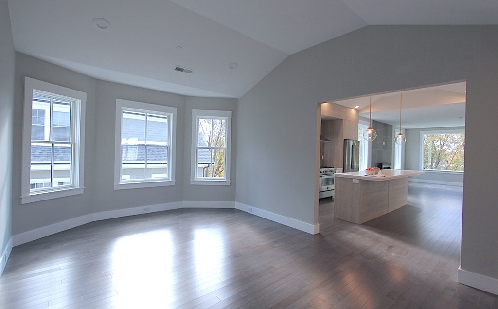 202 Rawson Road, Unit 2 Brookline, MA 02445 - Photo 5 of 10