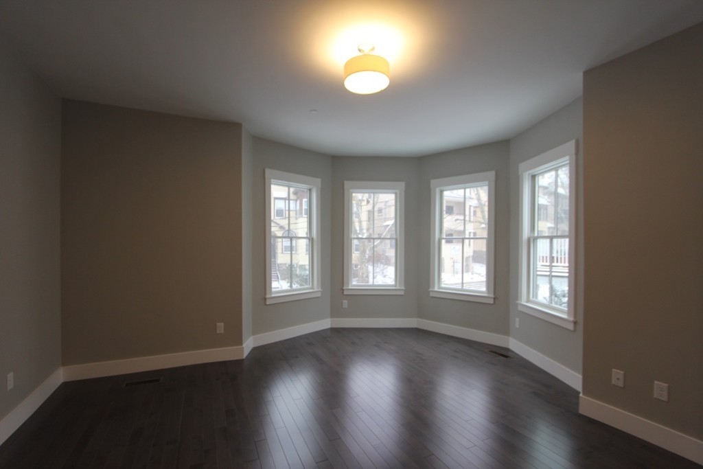 202 Rawson Road, Unit 2 Brookline, MA 02445 - Photo 6 of 10
