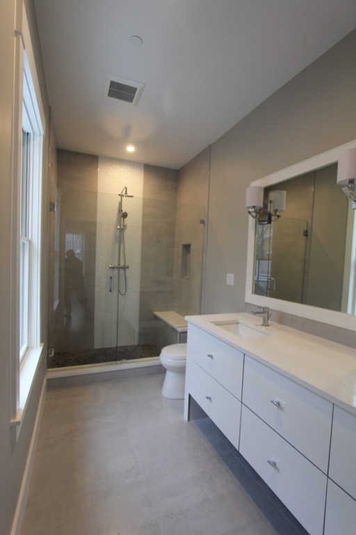 202 Rawson Road, Unit 2 Brookline, MA 02445 - Photo 7 of 10