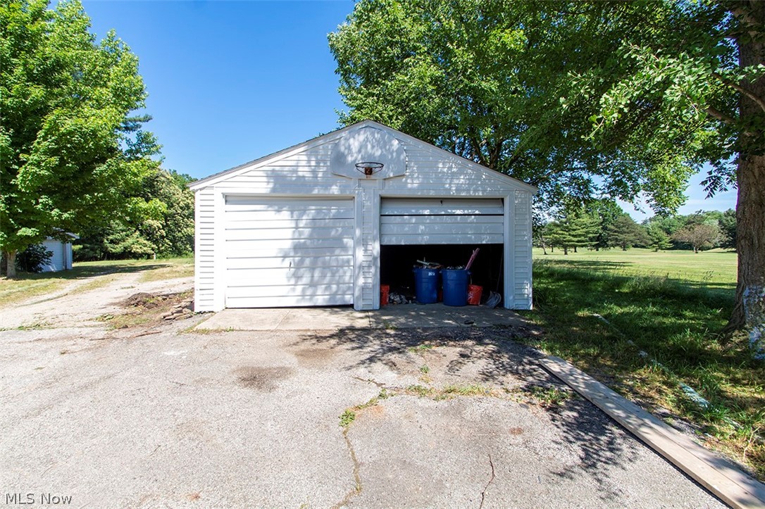 2739 South Cleveland Massillon Road Barberton, OH 44203 - Photo 22 of 28