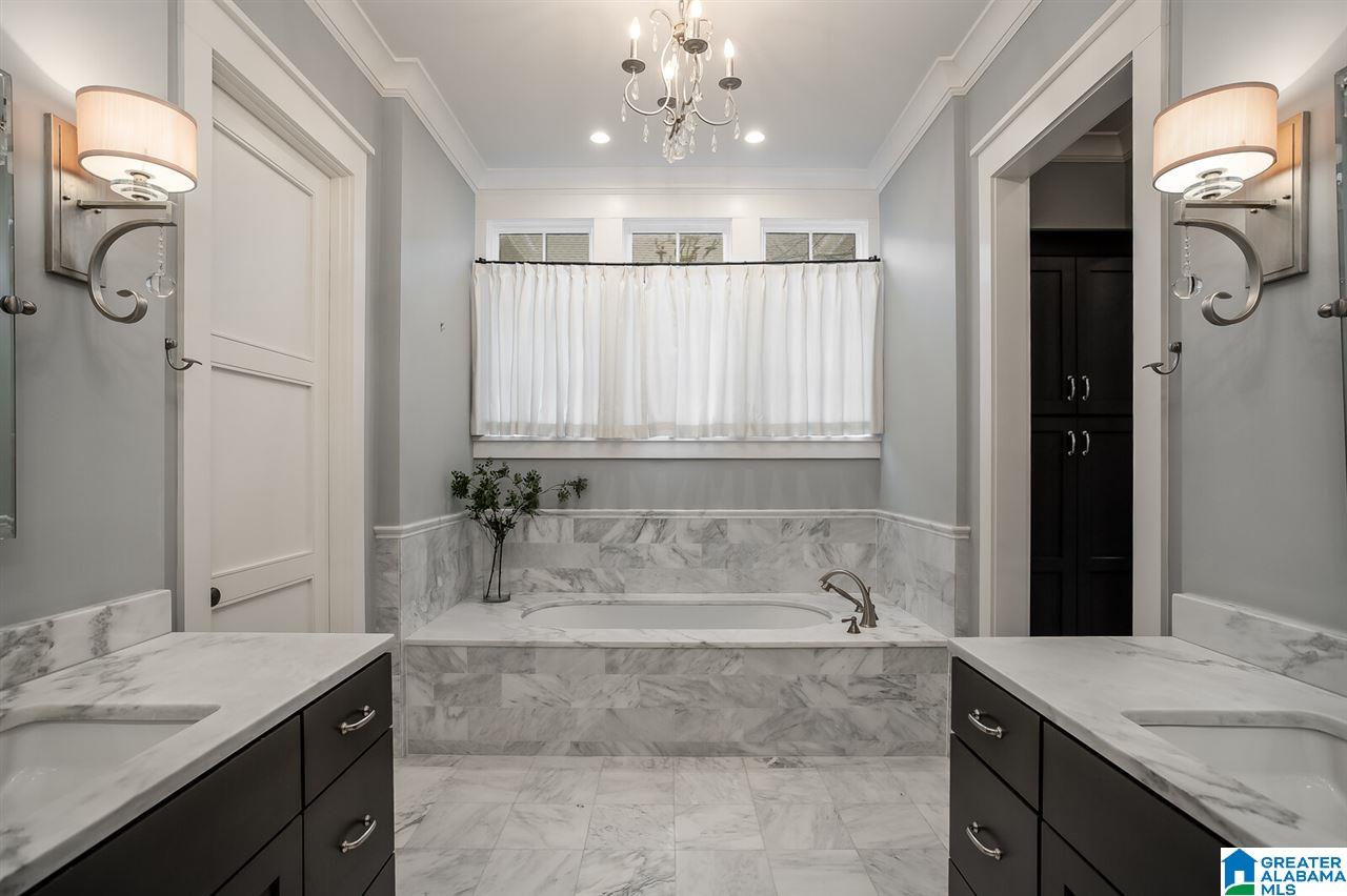 3908 Montevallo Road Mountain Brook, AL 35213 - Photo 20 of 43