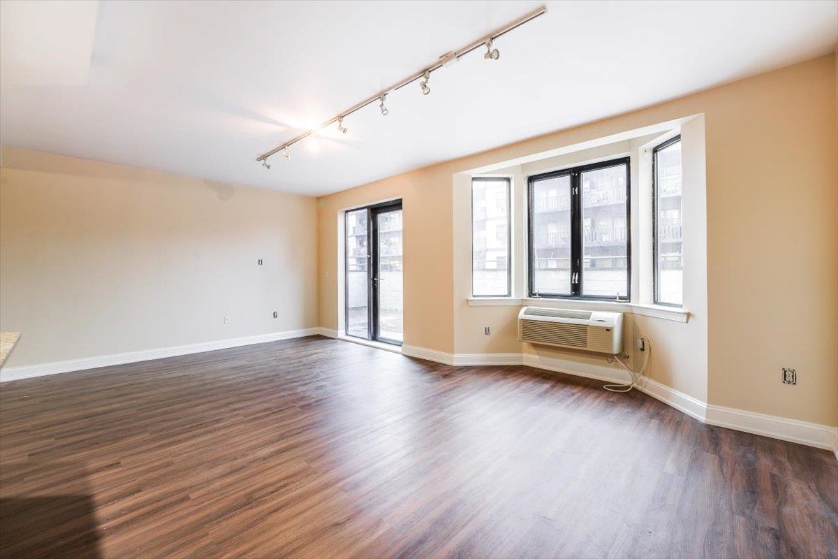 29 1st Street, Unit 508 Hackensack, NJ 07601 - Photo 8 of 21