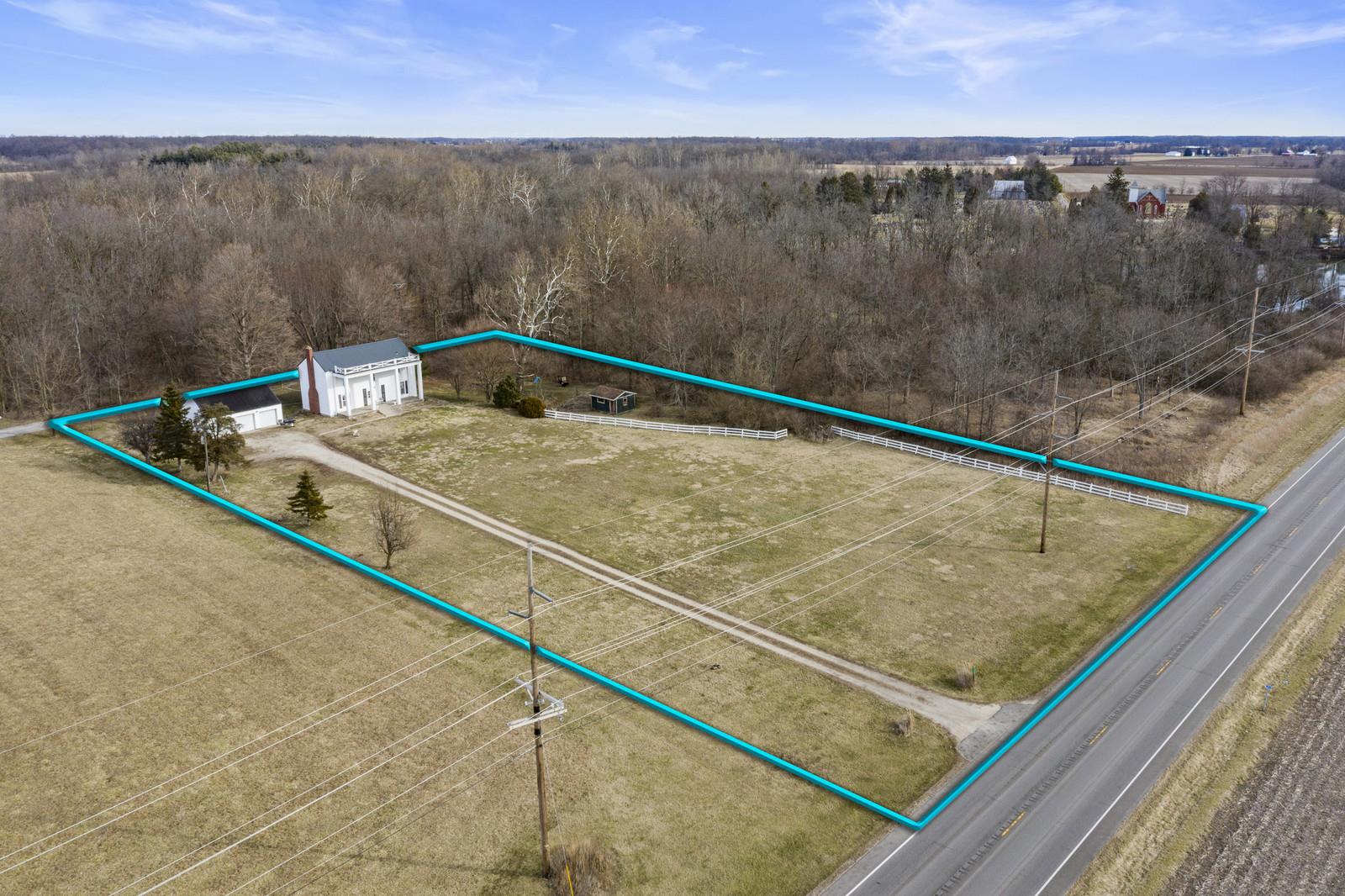 6486 West St Road Farmland, IN 47340 - Photo 3 of 26 Gallery Image 3