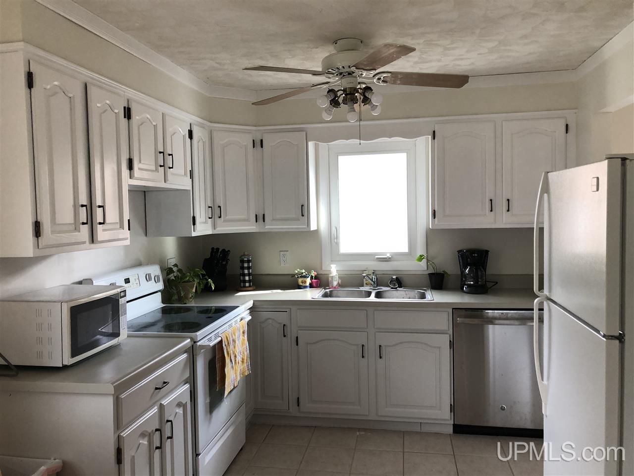 2004 Jackson Street Ishpeming, MI 49849 - Photo 5 of 25 Gallery Image 5