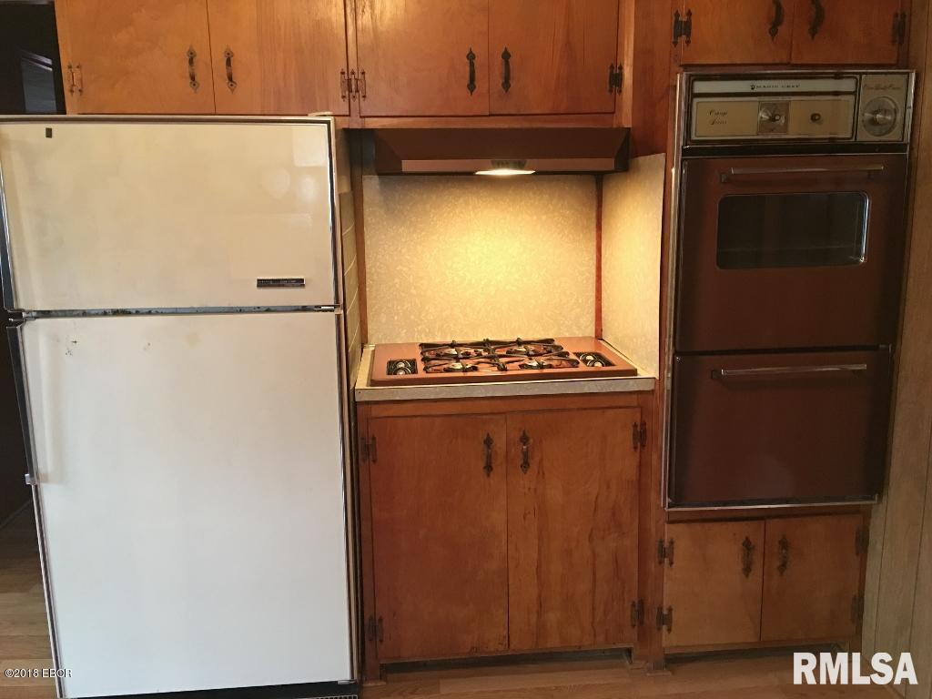2127 Rains Street Murphysboro, IL 62966 - Photo 8 of 24