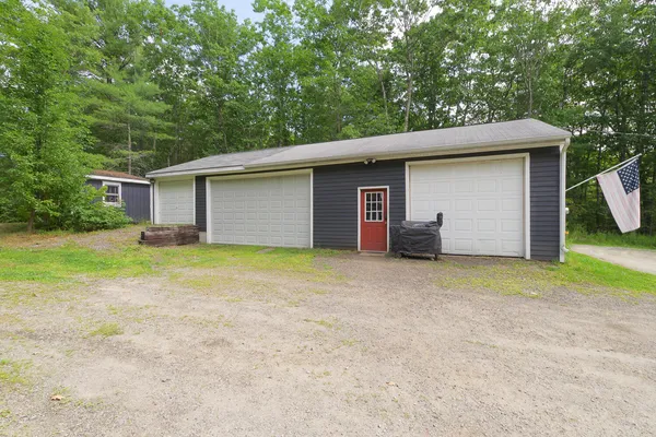 $489,000 | 3184 Camden Road, Warren, ME 04864