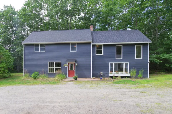$489,000 | 3184 Camden Road, Warren, ME 04864