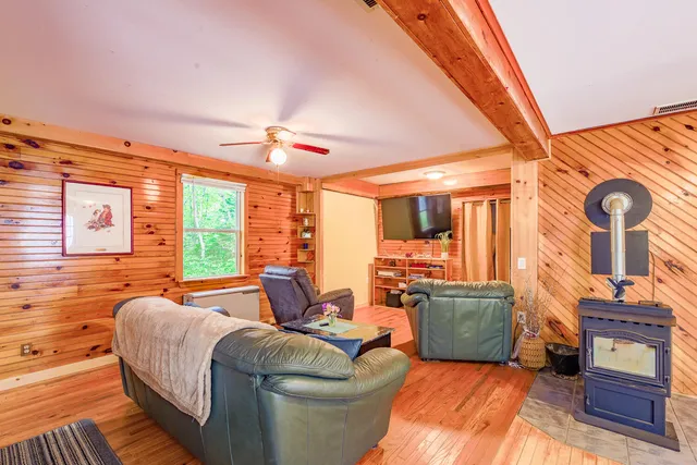 $499,000 | 3184 Camden Road, Warren, ME 04864