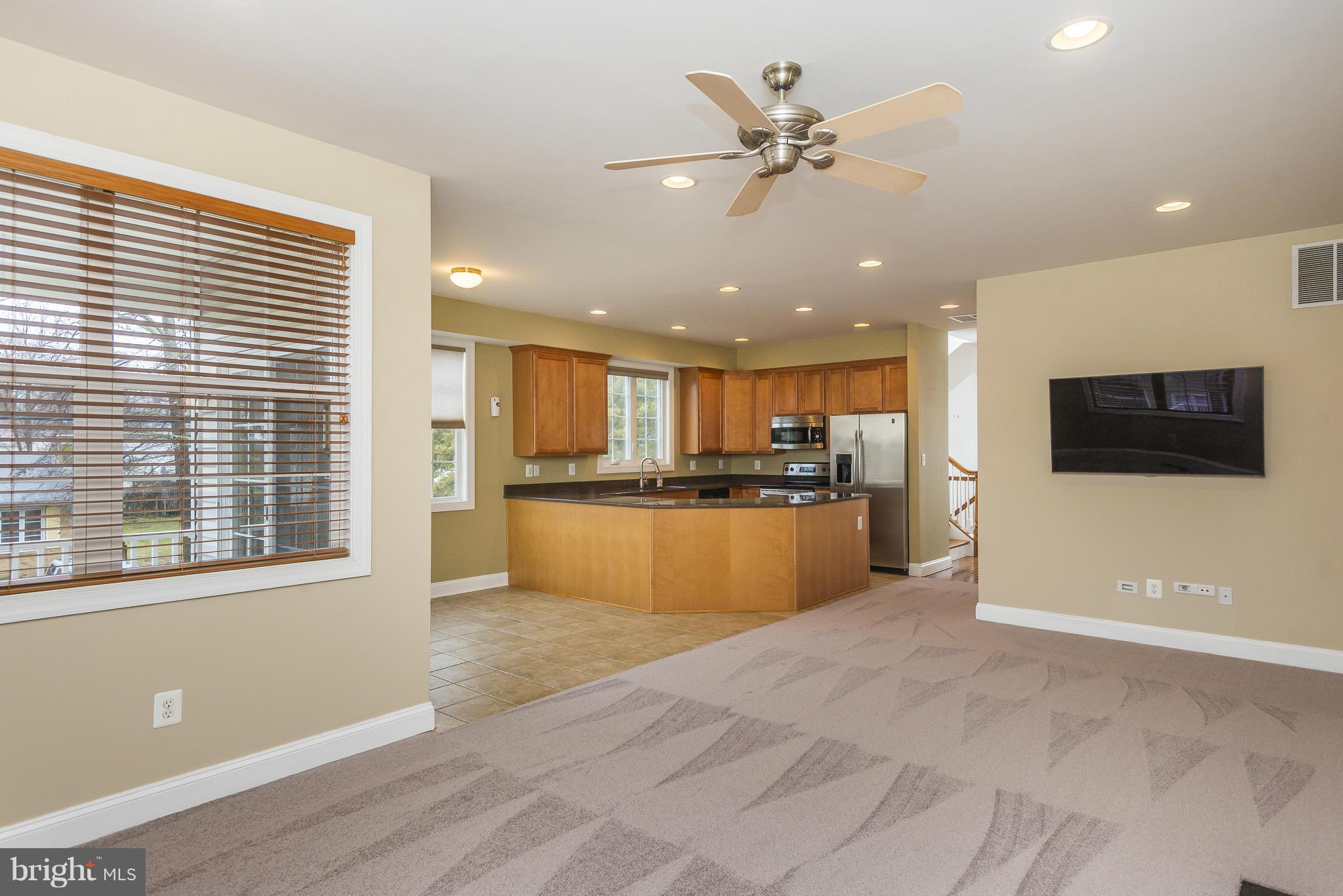 599 Londontown Road Edgewater, MD 21037 - Photo 10 of 30 Family Room to Kitchen