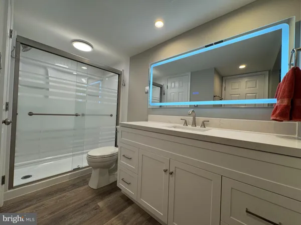 $345,000 | 5812 Royal Ridge Drive, Unit C, Springfield, VA 22152