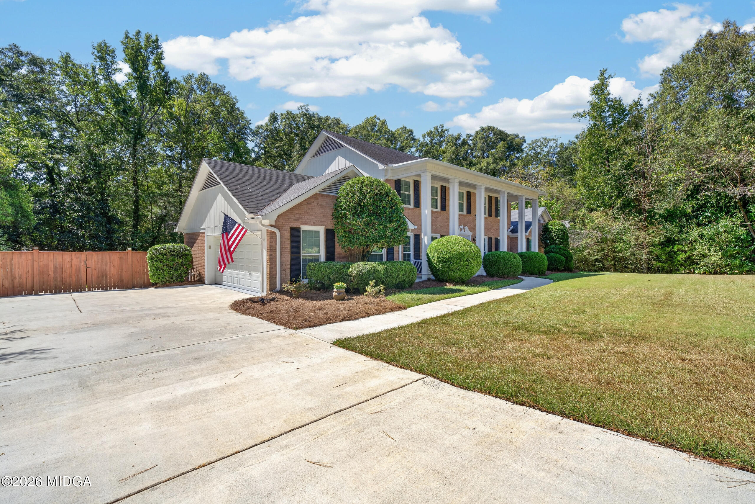 4772 Oxford Road Macon, GA 31210 - Photo 4 of 66 DSC03516