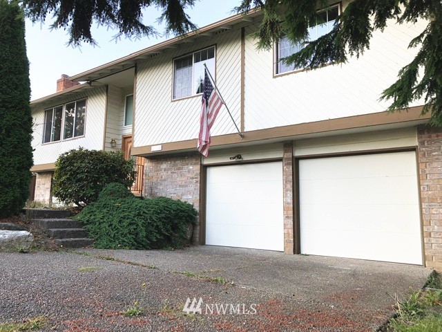 12928 Southeast 159th Street Renton, WA 98058 - Photo 1 of 22 Gallery Image 1