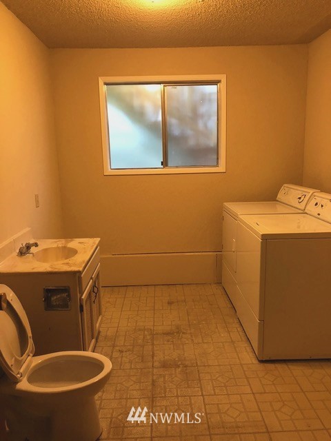 12928 Southeast 159th Street Renton, WA 98058 - Photo 19 of 22 Gallery Image 19