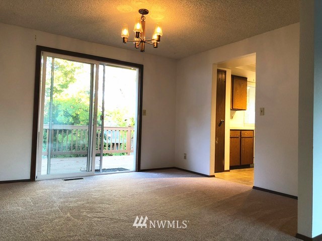 12928 Southeast 159th Street Renton, WA 98058 - Photo 7 of 22 Gallery Image 7