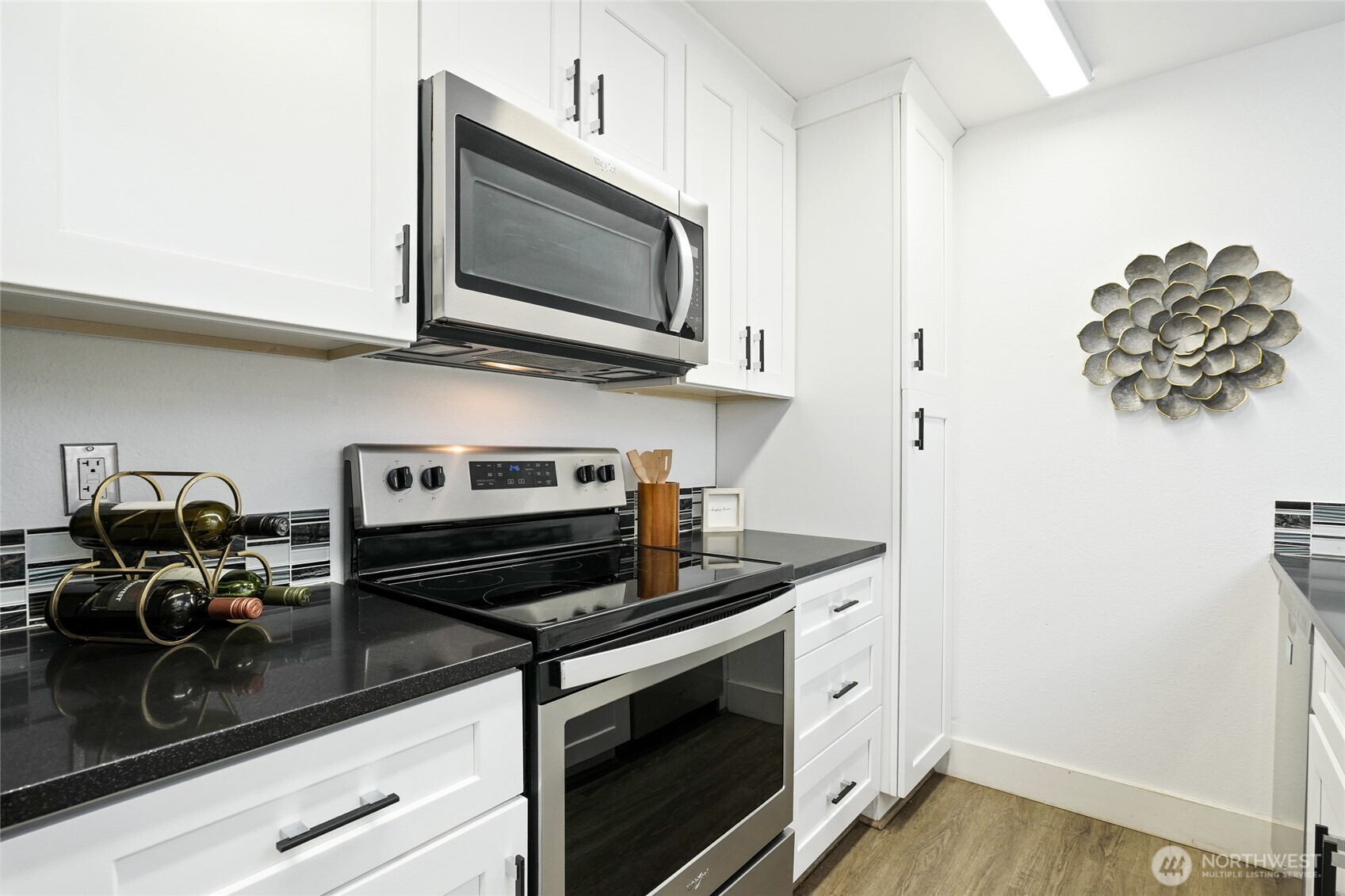 7453 Newcastle Golf Club Road, Unit L304 Newcastle, WA 98059 - Photo 7 of 20