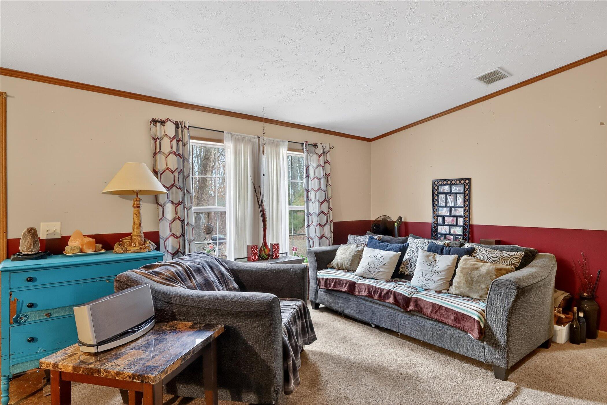 42165 85th Avenue Decatur, MI 49045 - Photo 2 of 14 07-42165-85th-Ave-Decatur-MI-49045-Windo