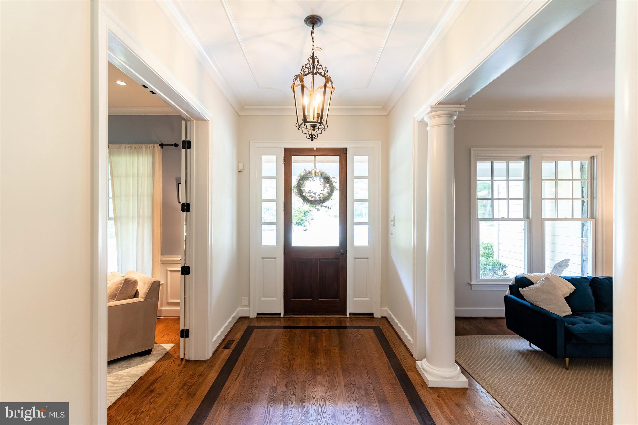 8582 Brickyard Road Potomac, MD 20854 - Photo 3 of 35 Entryway