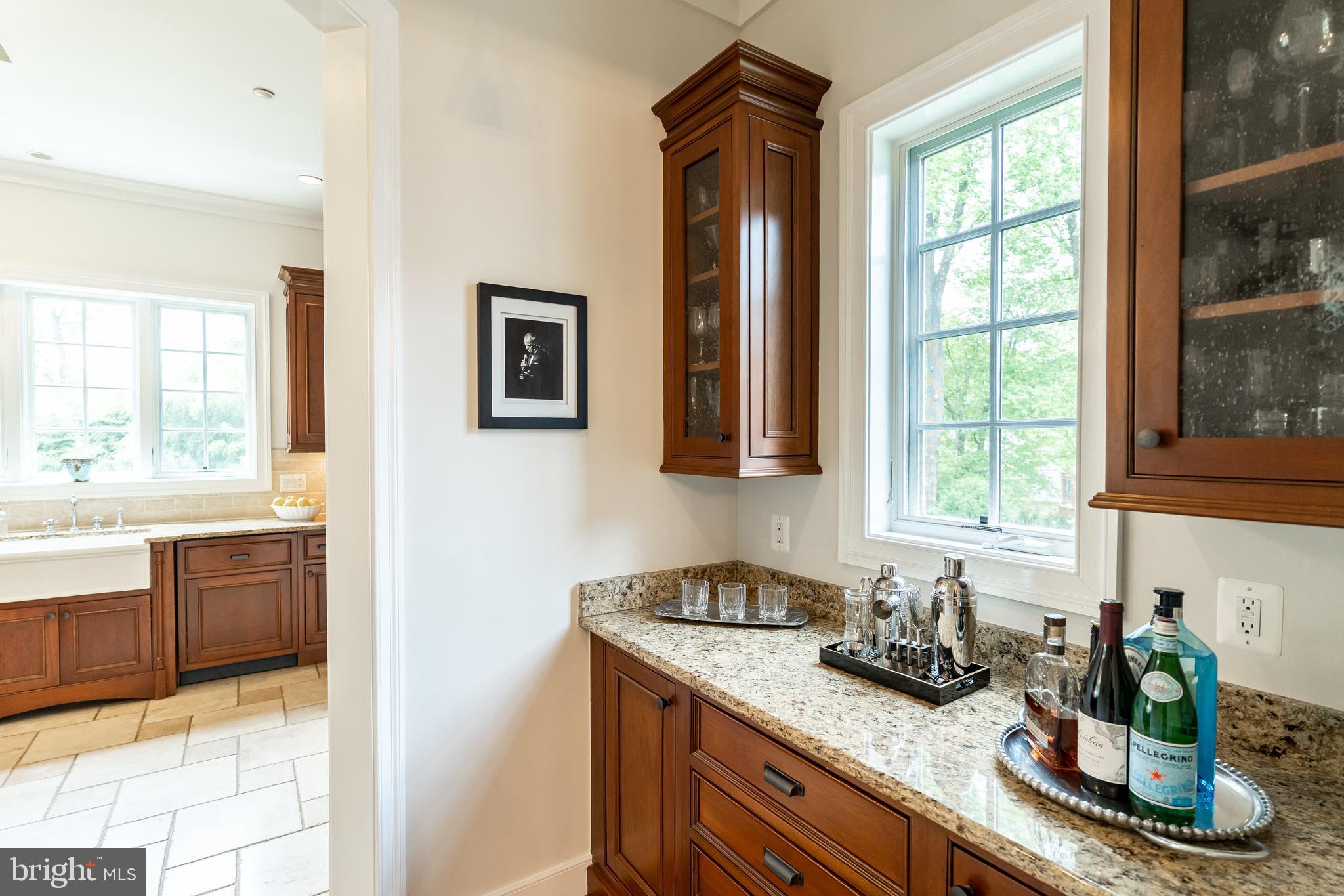 8582 Brickyard Road Potomac, MD 20854 - Photo 7 of 35 Bar Area