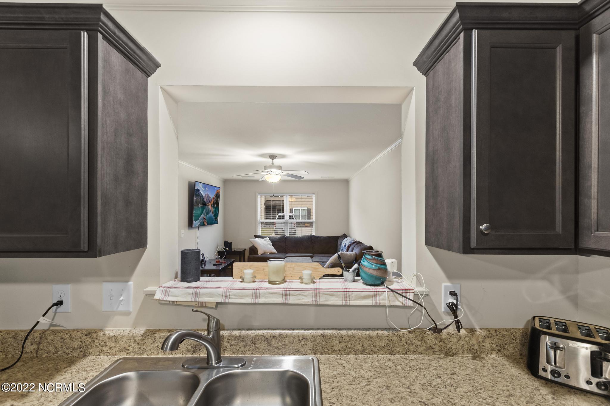 310 Glenellen Loop Road Midway Park, NC 28544 - Photo 11 of 20 310 glenellen kitchen5