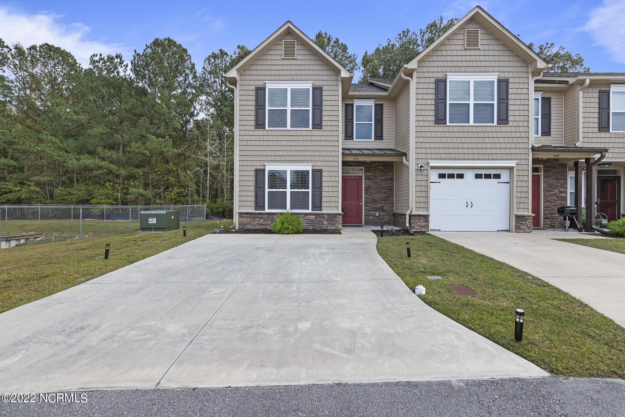 310 Glenellen Loop Road Midway Park, NC 28544 - Photo 2 of 20 310 glenellen front