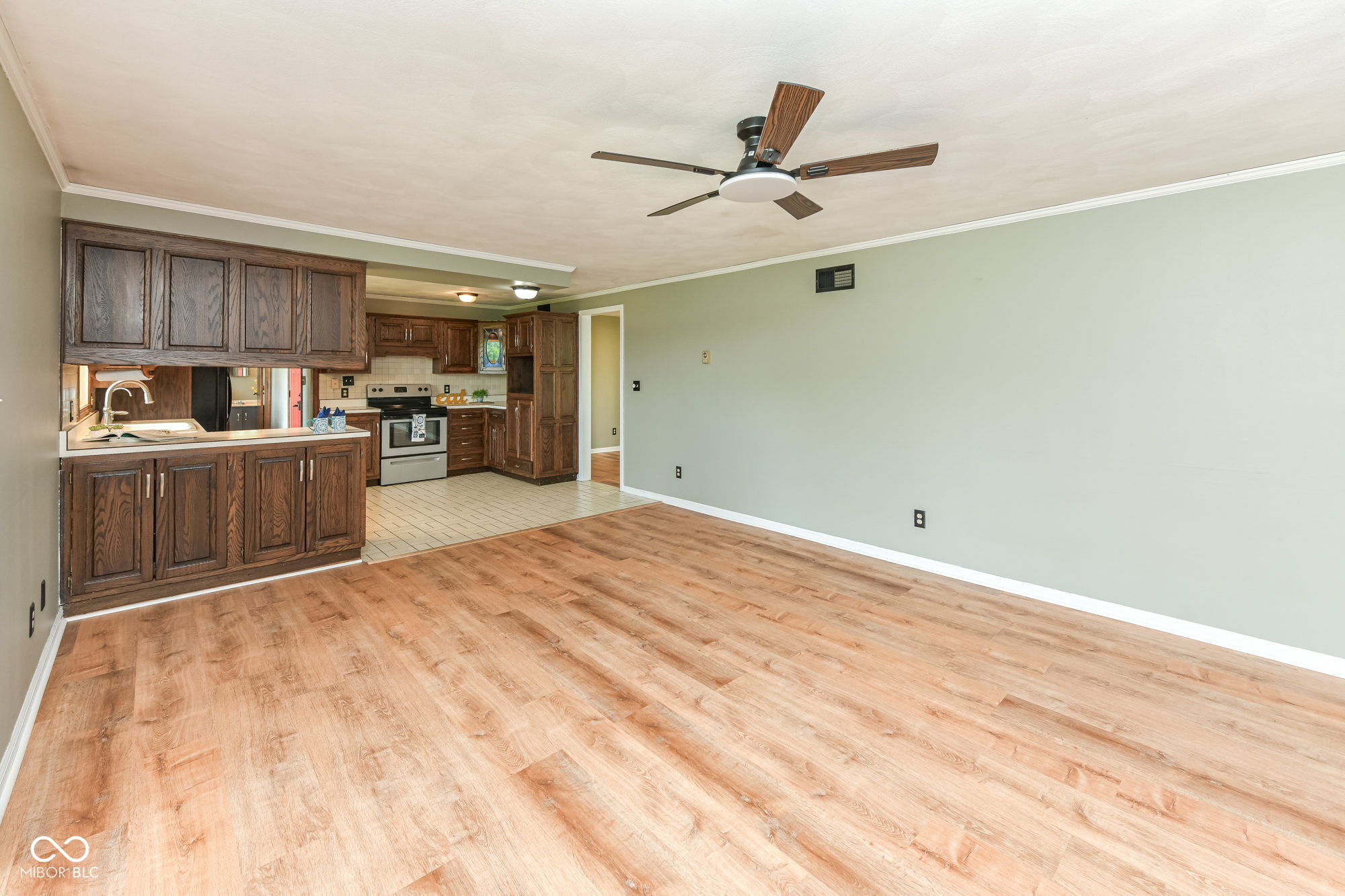 9054 West 8th Street Road Anderson, IN 46011 - Photo 13 of 56