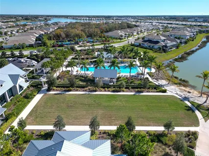 $1,849,000 | 8083 Waterbend Trail, Sarasota, FL 34240
