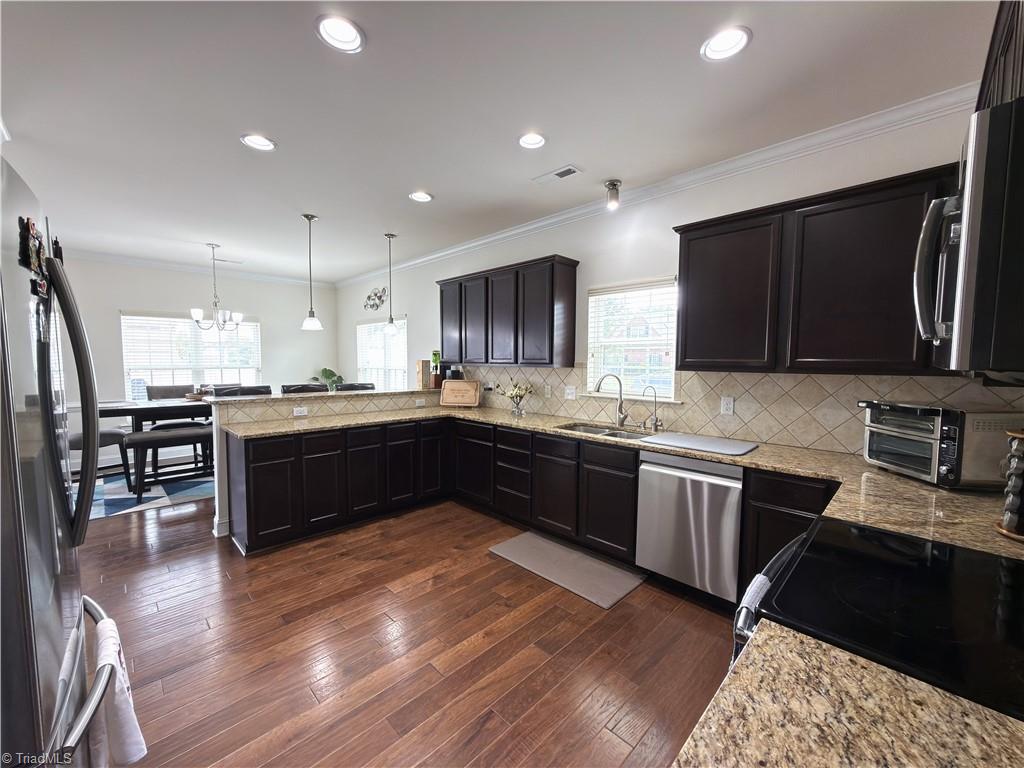 4000 Brayden Drive High Point, NC 27265 - Photo 11 of 40 Ample and open kitchen