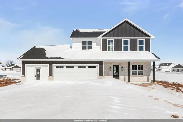 $599,000 | 2380 Scheuring Road, De Pere, WI 54115