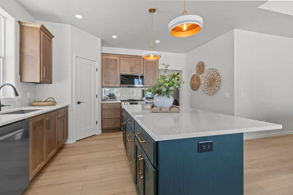 $599,000 | 2380 Scheuring Road, De Pere, WI 54115