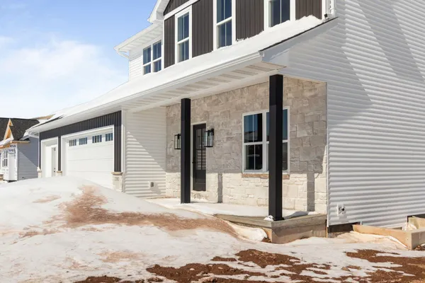 $599,000 | 2380 Scheuring Road, De Pere, WI 54115