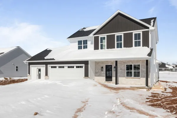 $599,000 | 2380 Scheuring Road, De Pere, WI 54115