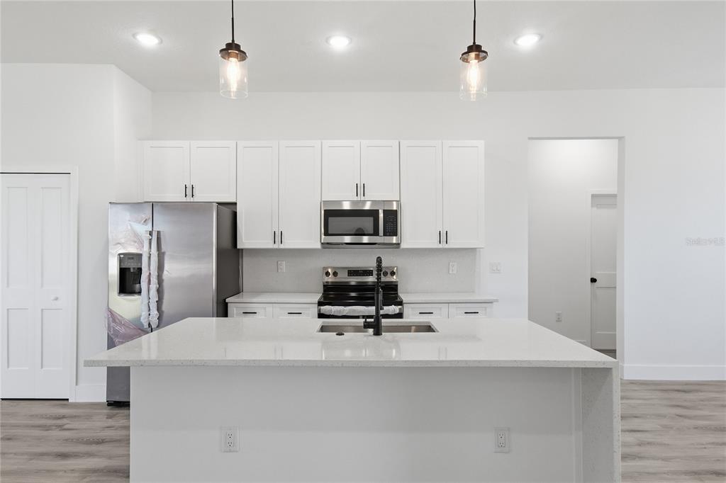 7518 Southwest 128th Street Ocala, FL 34473 - Photo 13 of 37