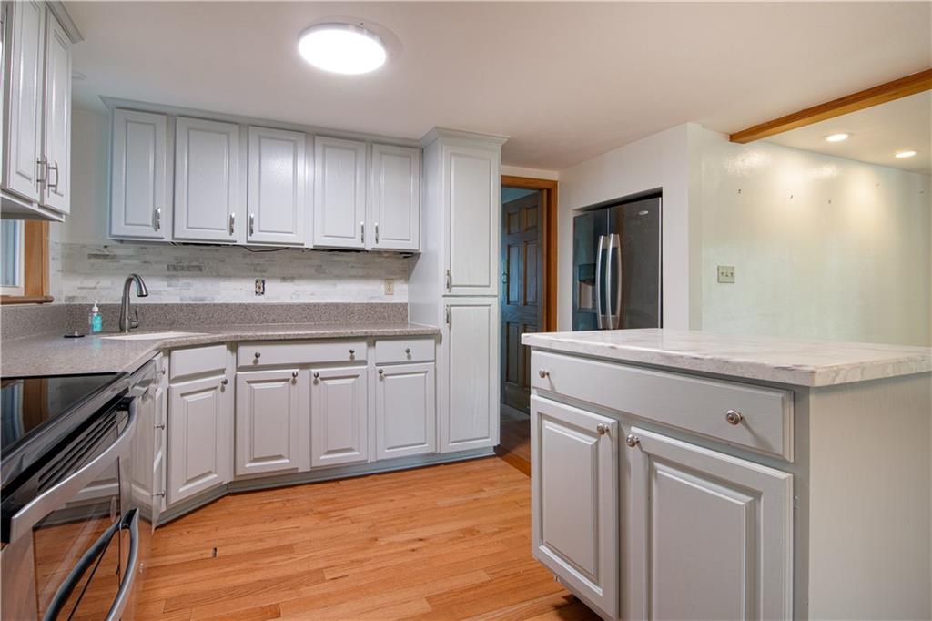 193 Hepler Road Sarver, PA 16055 - Photo 8 of 29