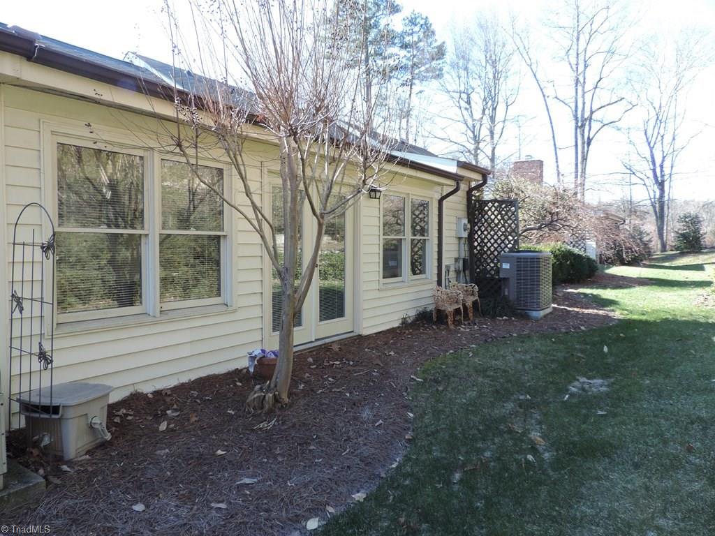1607 Ternberry Road High Point, NC 27262 - Photo 12 of 15 Gallery Image 12
